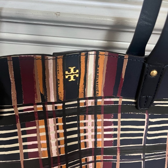 Tory Burch multicolor plaid tote bag - Picture 2 of 4